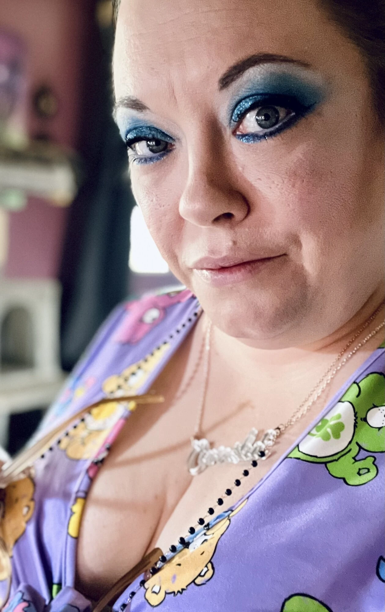 Tina Snua Selfies