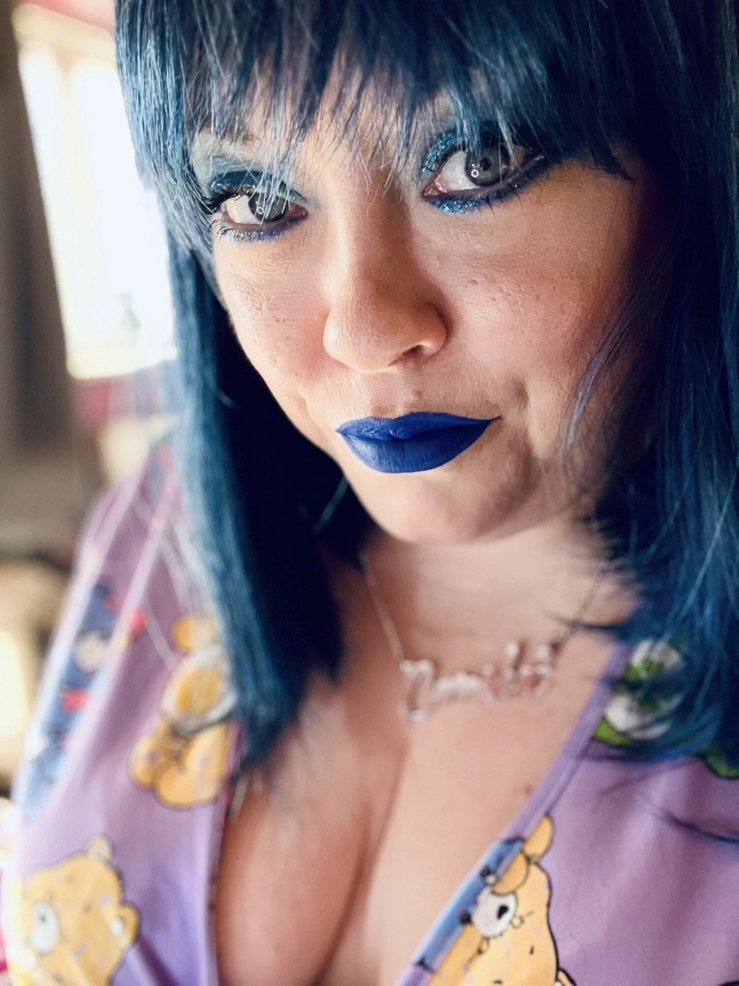 Tina Snua Selfies