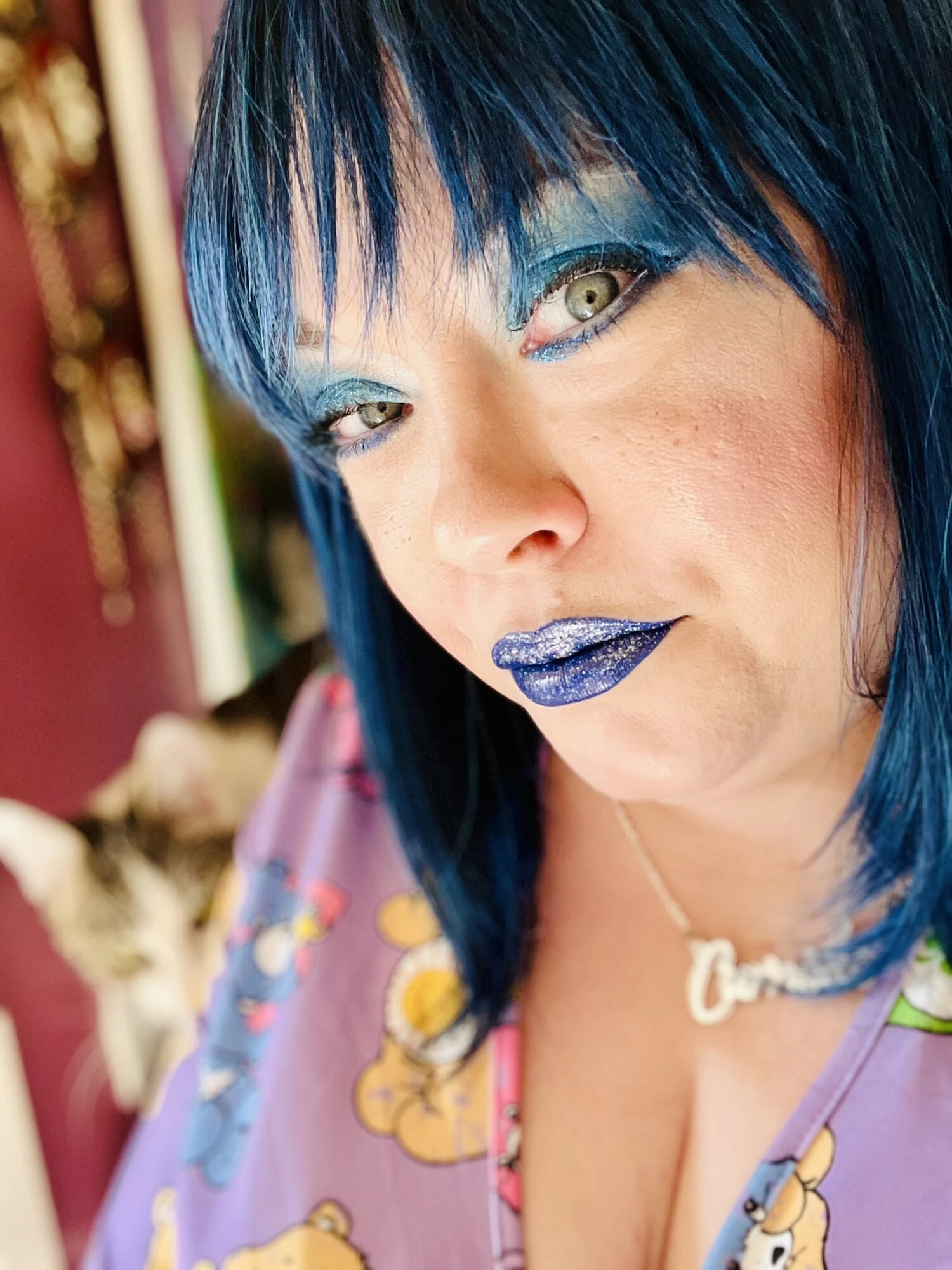 Tina Snua Selfies