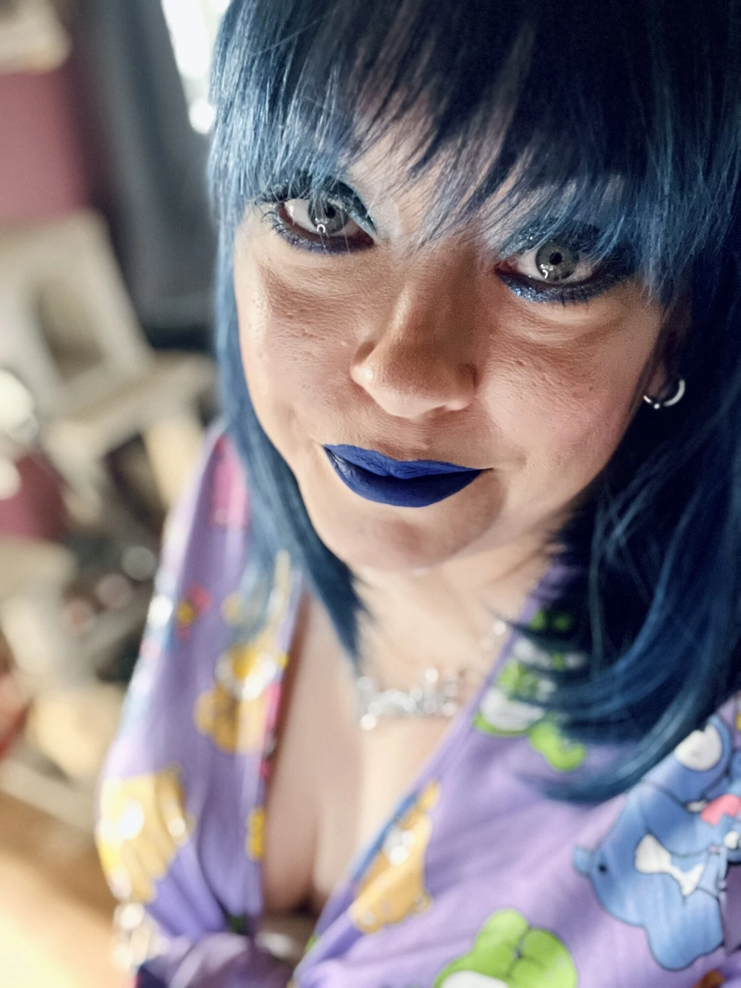 Tina Snua Selfies
