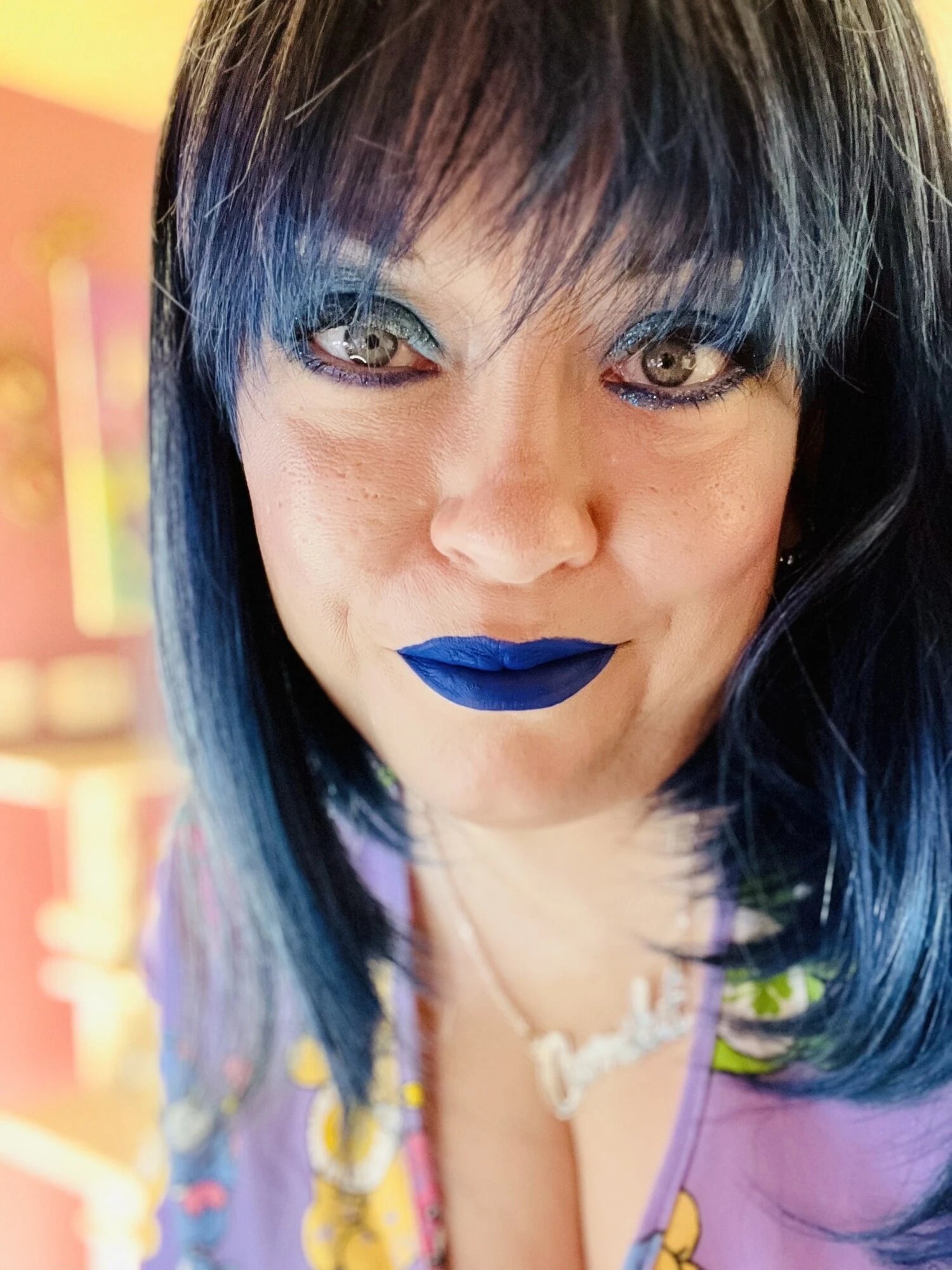 Tina Snua Selfies